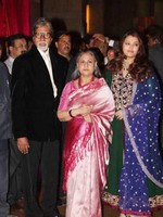 Aishwarya Rai Frist Look After Delivery